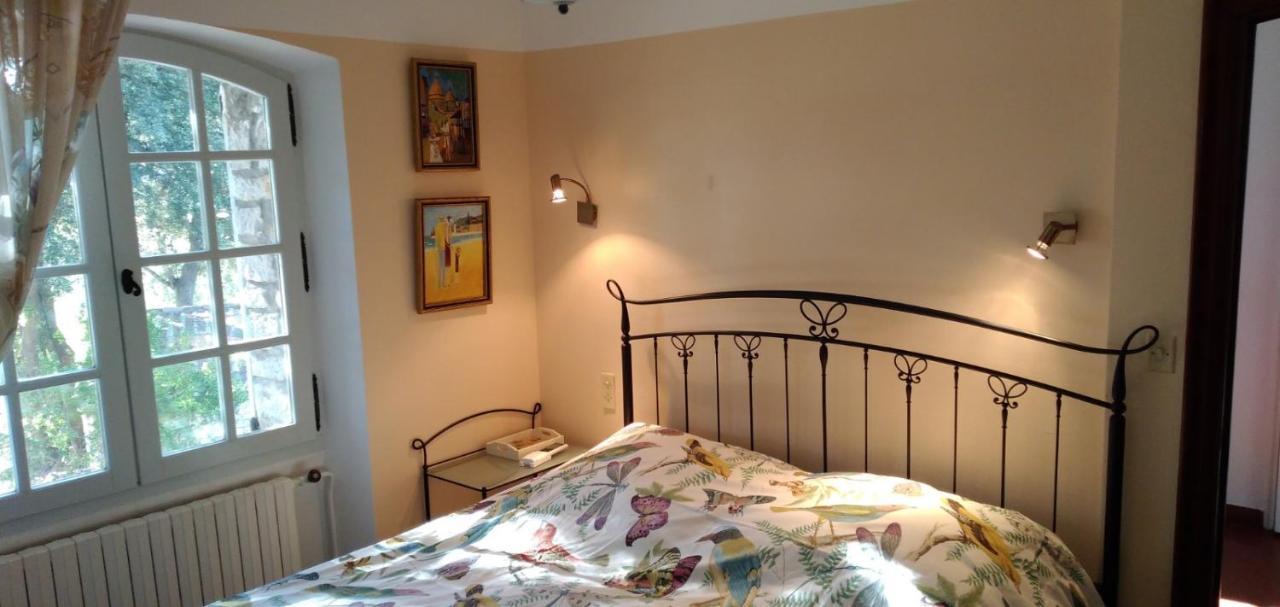 Domaine L'Helion Bed & Breakfast Taradeau Exterior photo